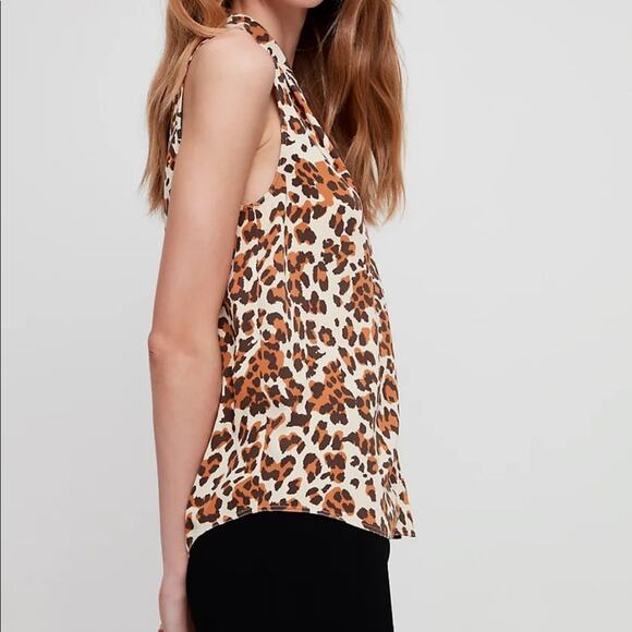 Aritzia BABATON Akira Blouse Sleeveless Top Leopard Print Sz S - Picture 6 of 11
